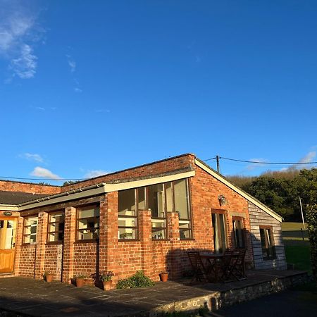 The Old Bull Pen Villa Abergavenny Eksteriør bilde